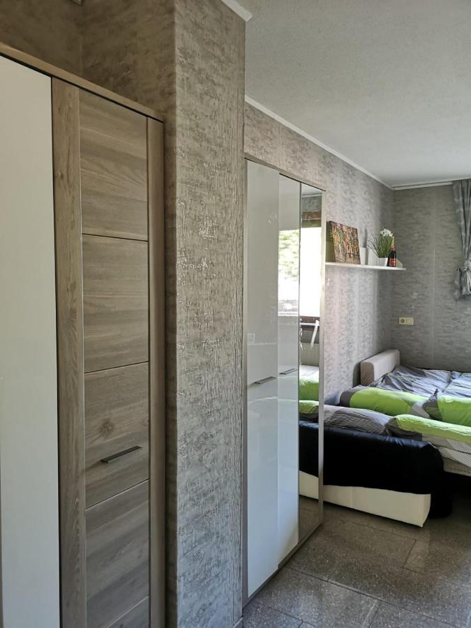 Апартаменты Cozy Flat, Central, Easy Parking, Clam Байройт Экстерьер фото